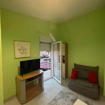 Appartement E M *